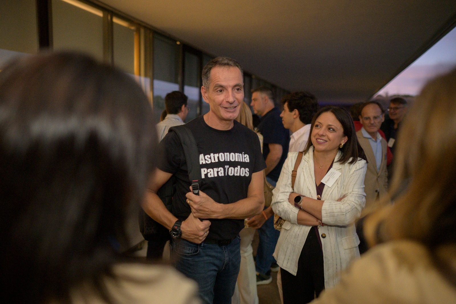 Amadeo Aznar con asistentes del Club de Empresarios de Cámara Valencia